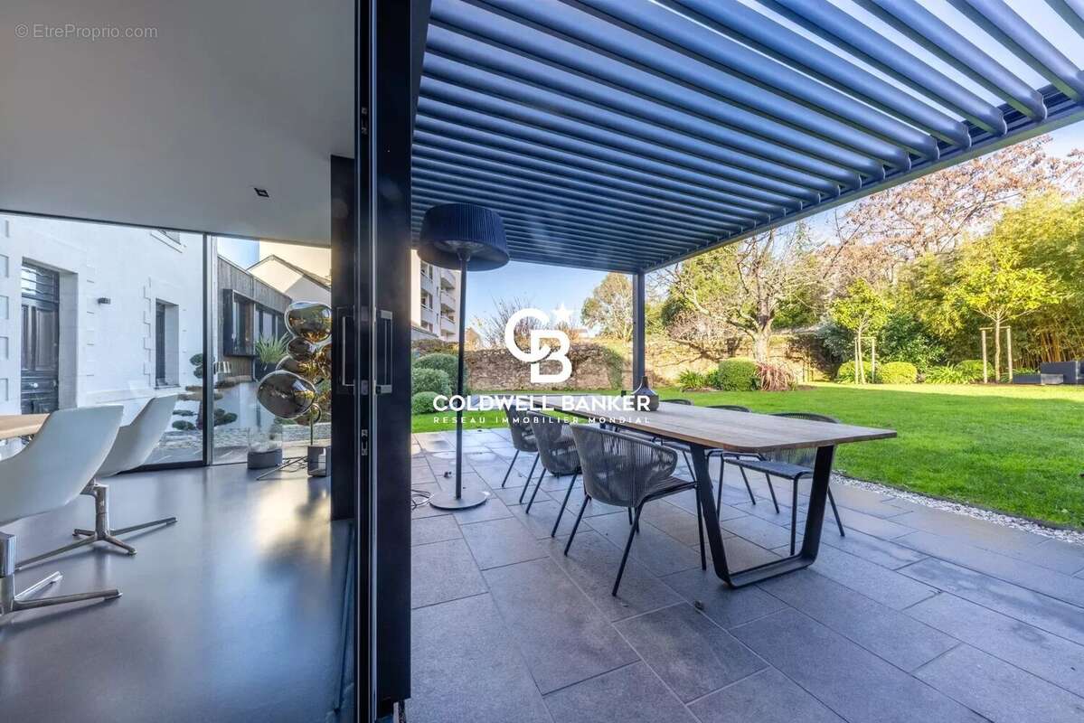 Nantes centre - maison contemporaine 283 m² - photo 16