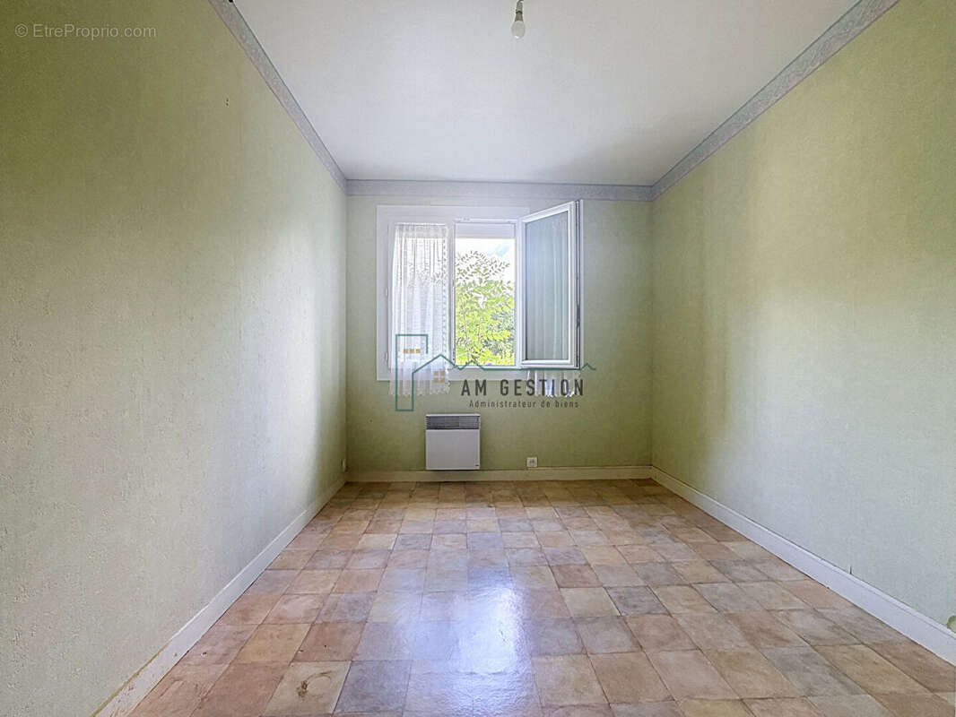 Maison Cussac 4 pièce(s) 80 m2 - photo 11