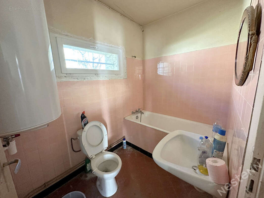 Maison à MONNEVILLE