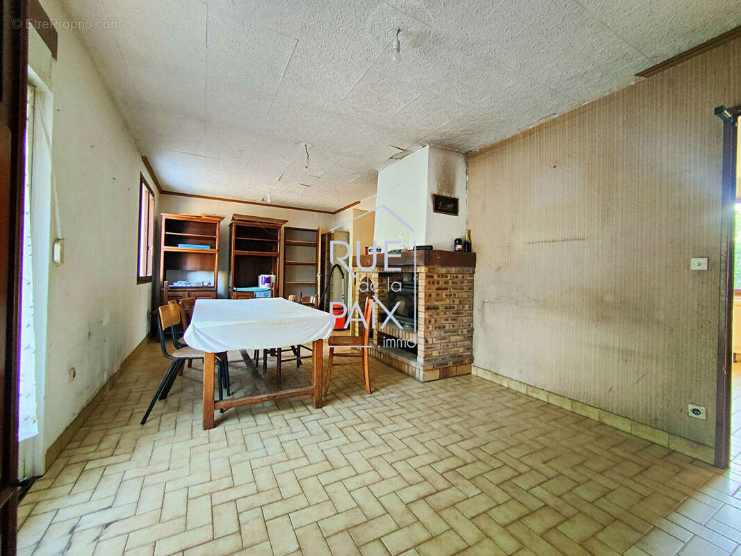 Maison Thure 3 pièce(s) 81.80m2 - photo 4