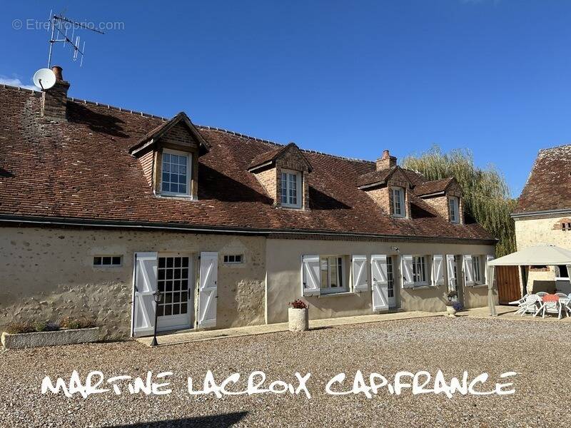 Maison à CORMES