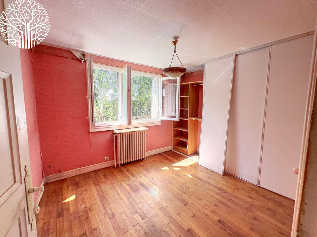 Maison d'habitation a renover - photo 6