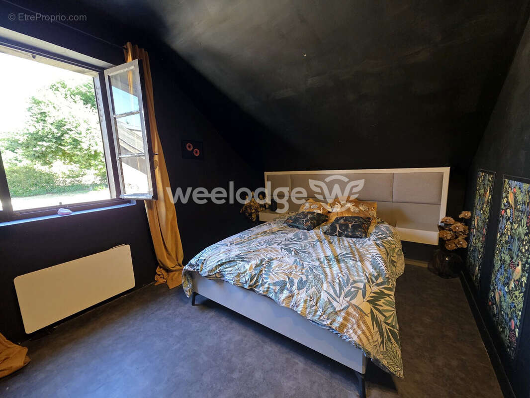 Maison 400 m² à Saint-Prest  - photo 4