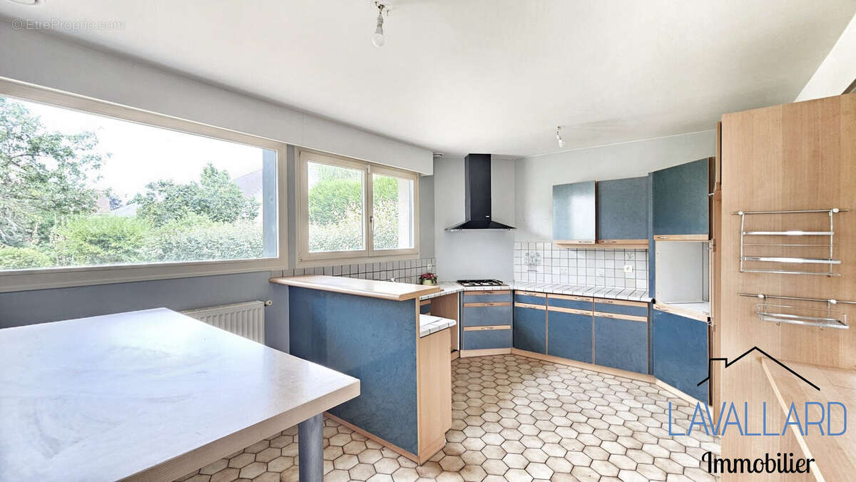 Maison 116 m² à Villers-Bocage  - photo 6