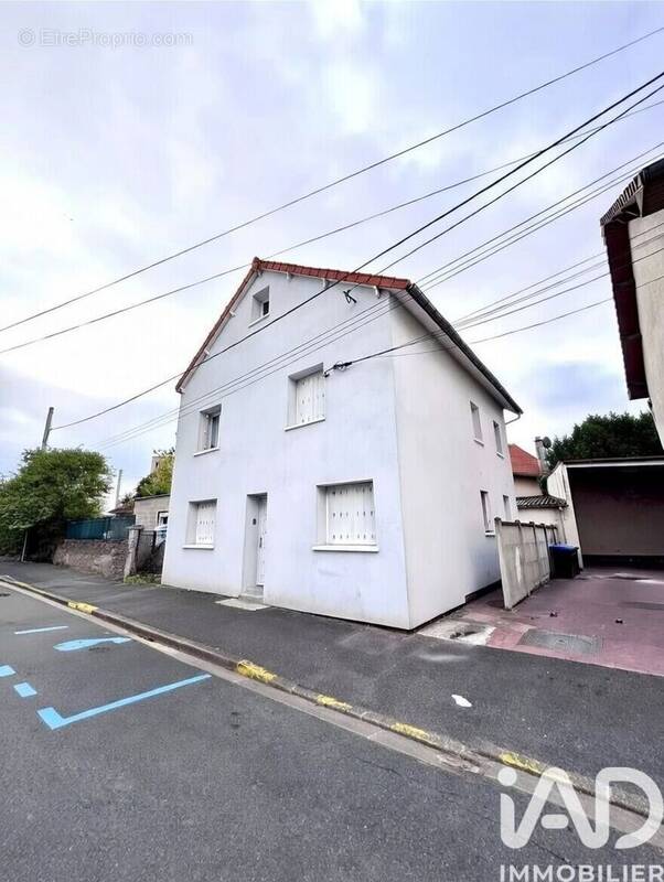 Photo 1 - Appartement à LIVRY-GARGAN