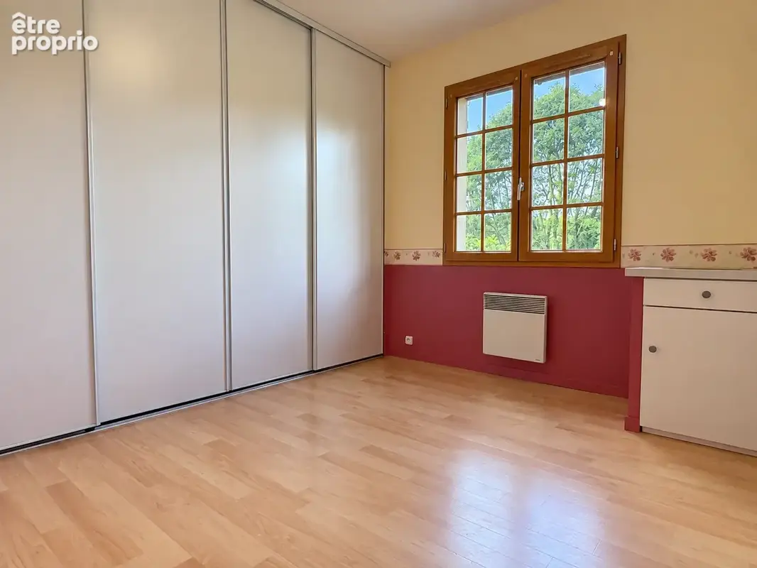 Pavillon de plain pied avec 1 hectare - photo 8