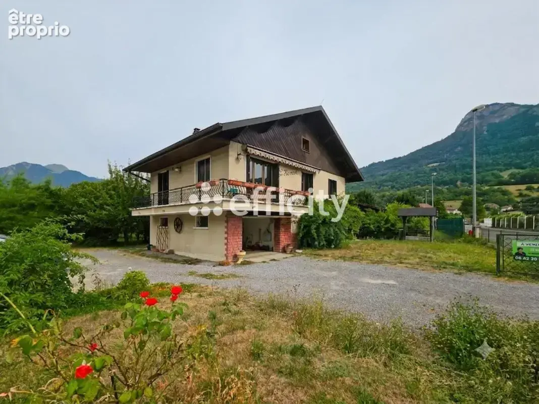 Maison 4 pièces 149 m² à vendre à Thyez (74300) - photo 2