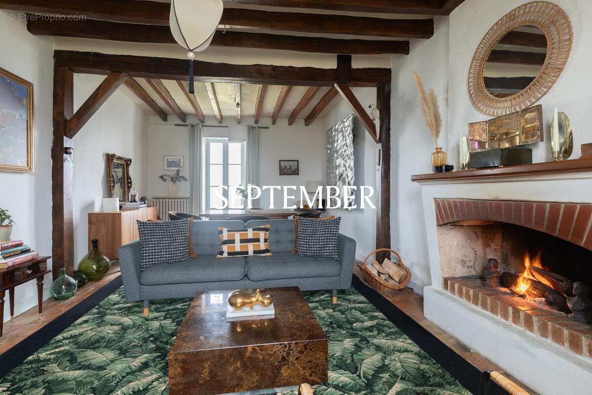 Maison à PERVENCHERES