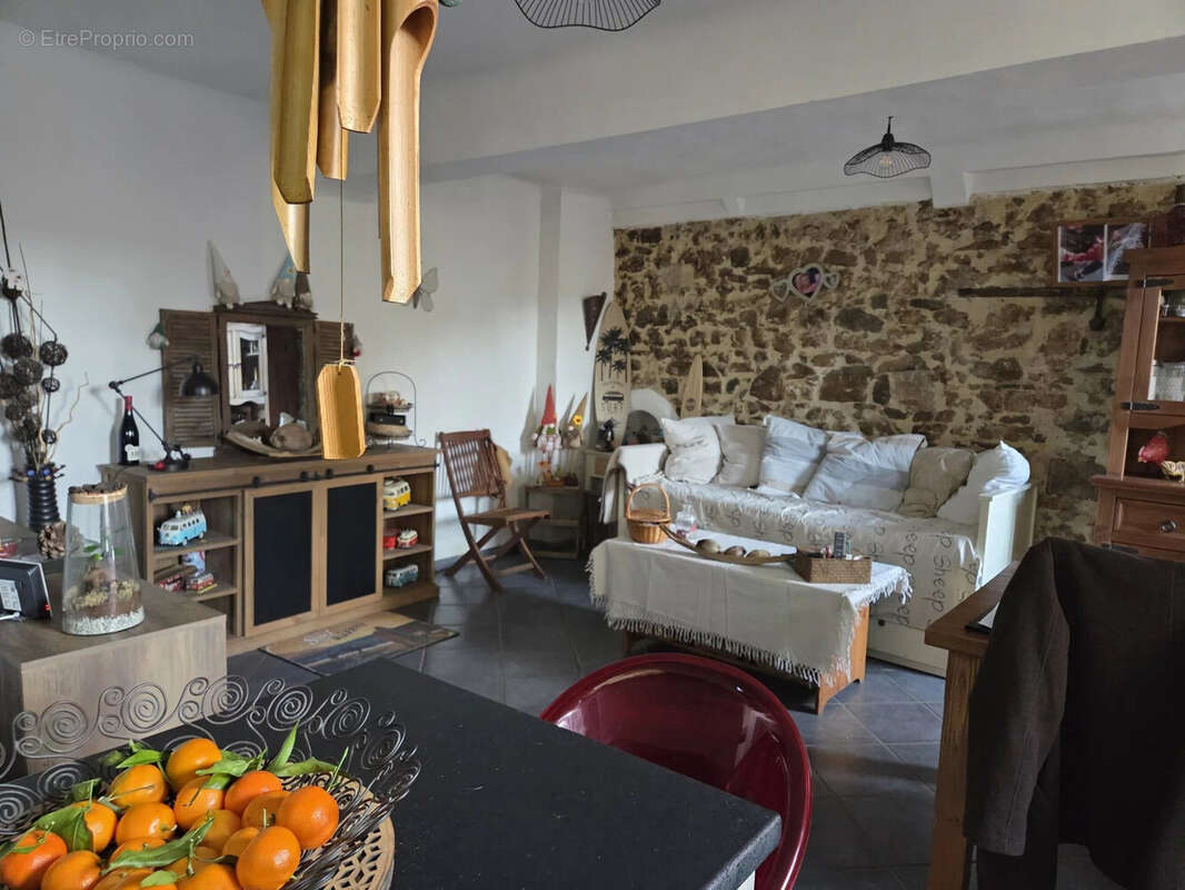 Maison à PIGNANS