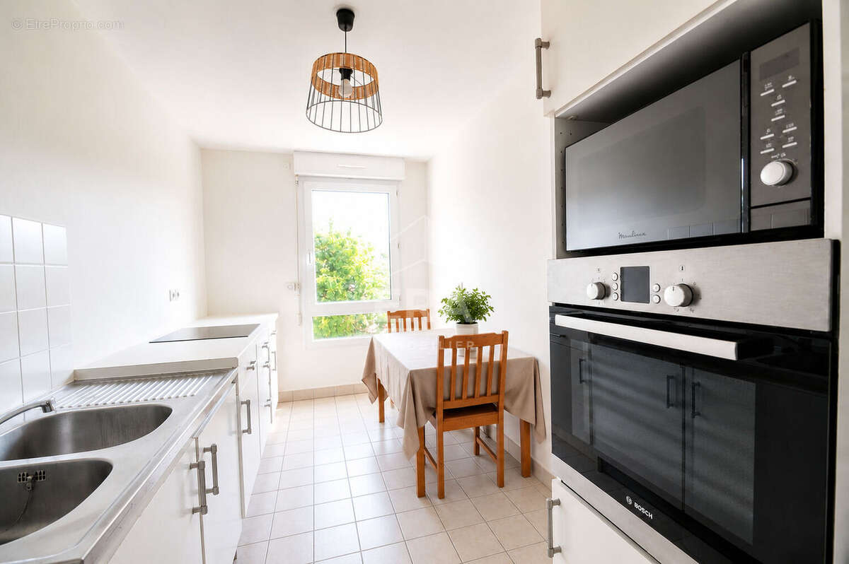 Appartement à ISSY-LES-MOULINEAUX