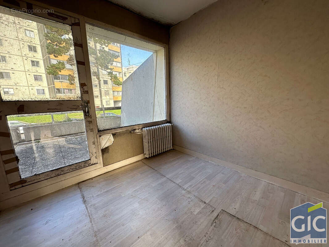Appartement à HEROUVILLE-SAINT-CLAIR