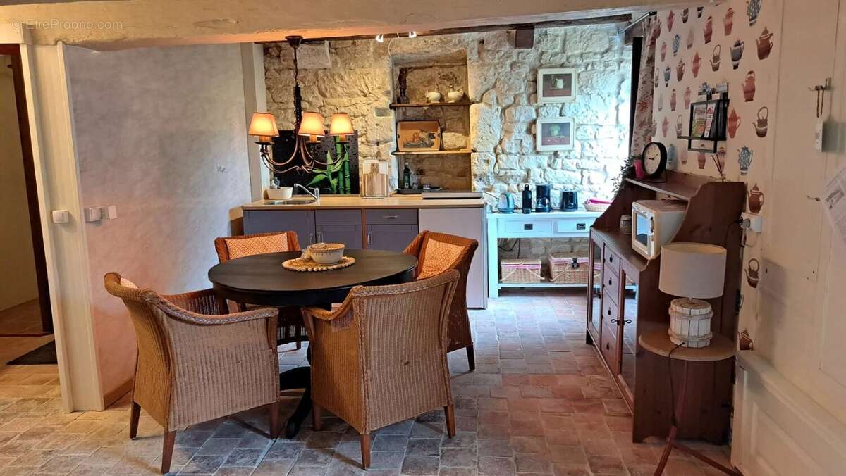 Maison à VILLENTROIS