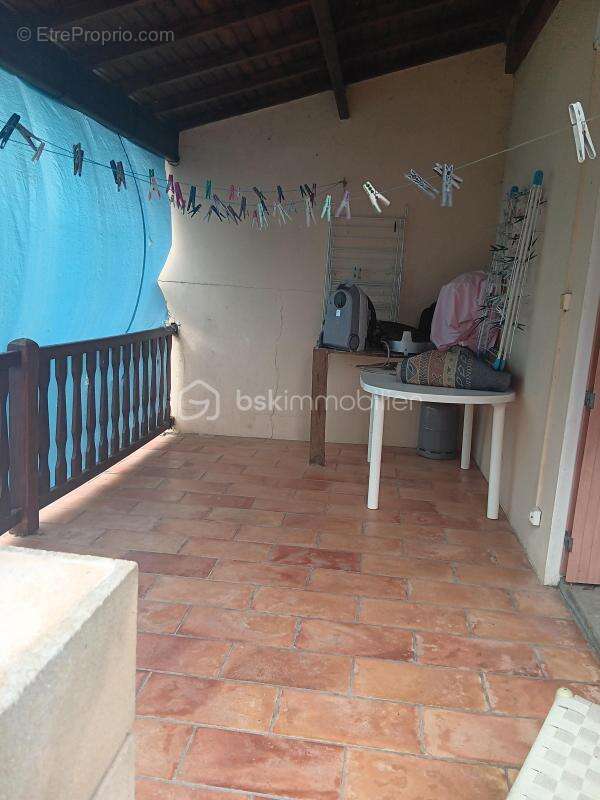 Maison à CHEF-BOUTONNE