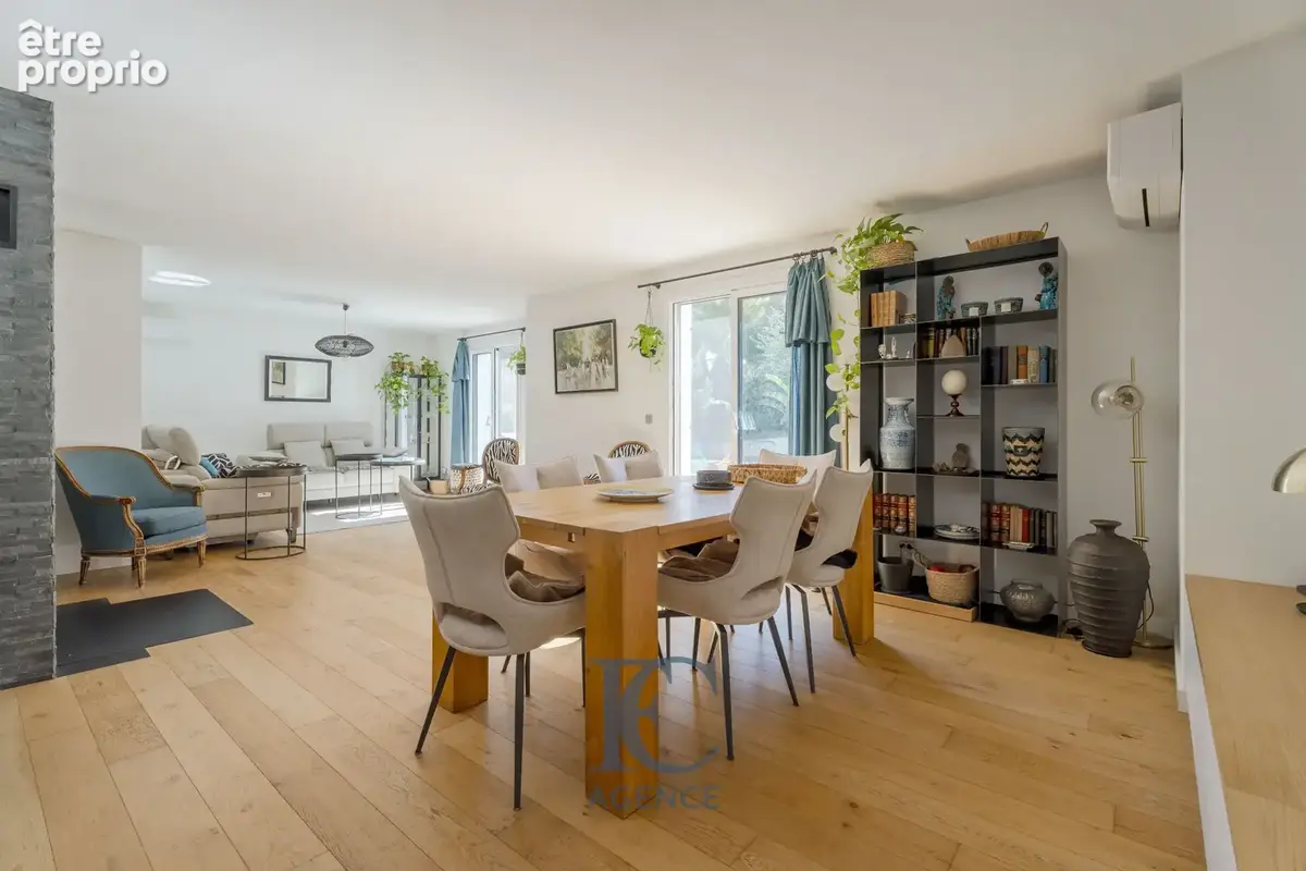 Maison 5 pièces 130 m2 au Brusc - photo 3
