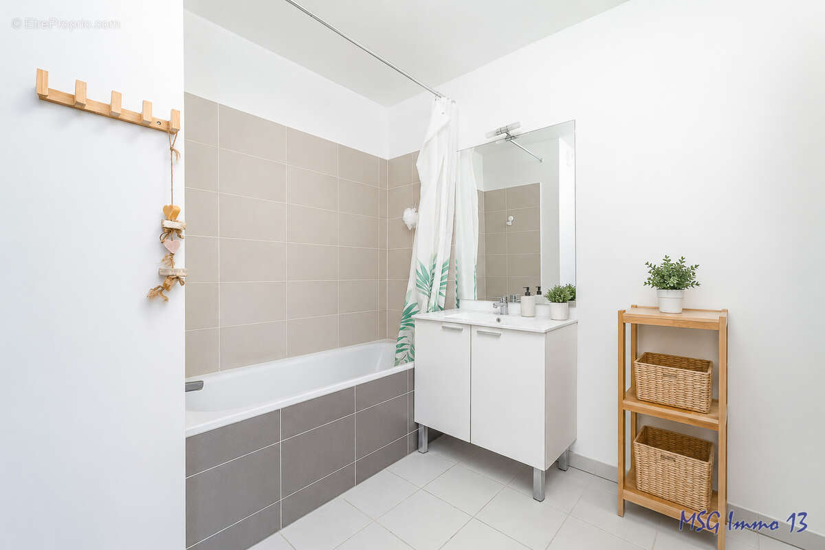 Appartement à MARSEILLE-13E