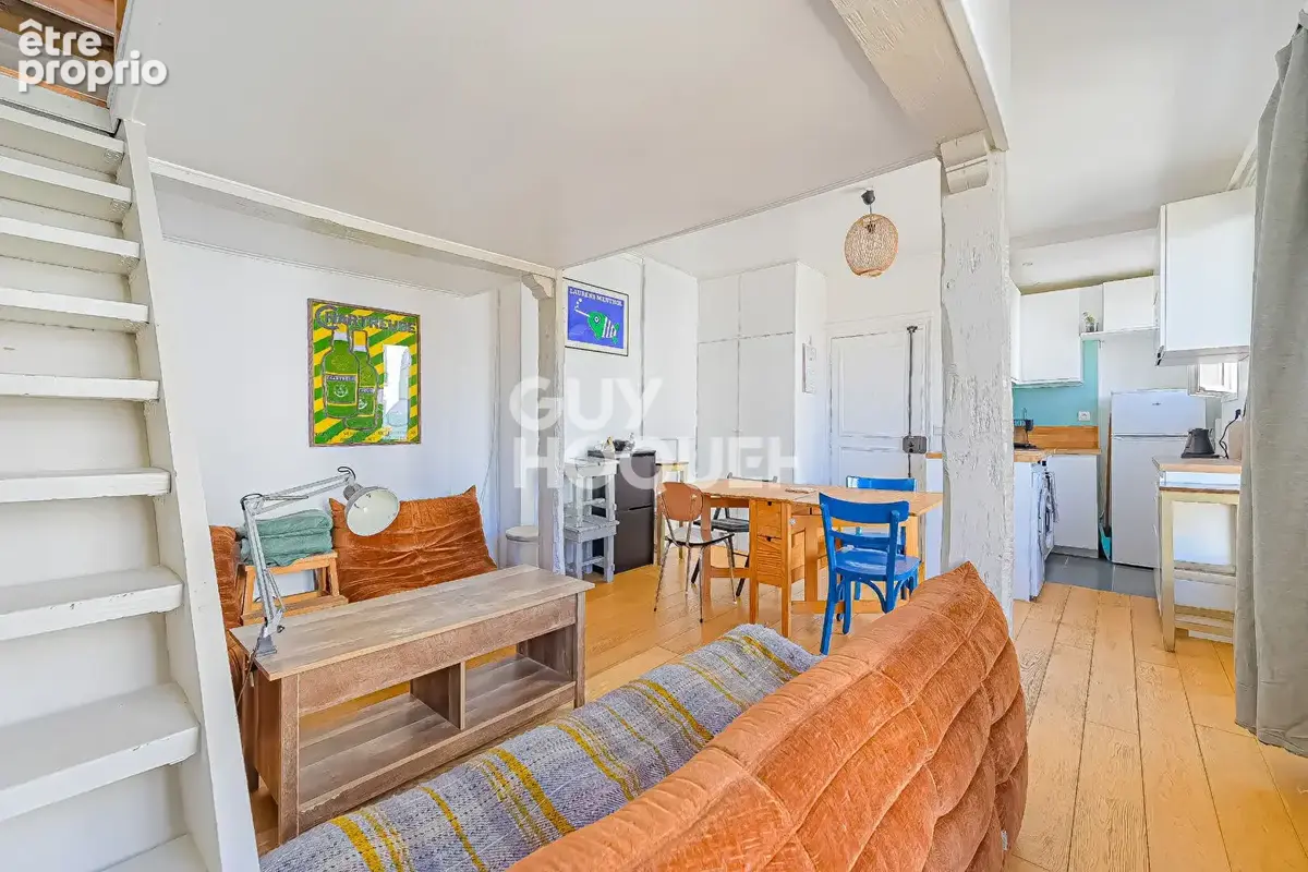 RARE - COUP DE COEUR ! Charmant 2 pièces avec mezzanine - Métro Dugommier - photo 3