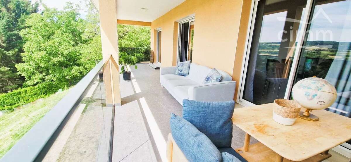  À VENDRE – Superbe propriété avec deux appartements spacieux et prestations haut de gamme - photo 7