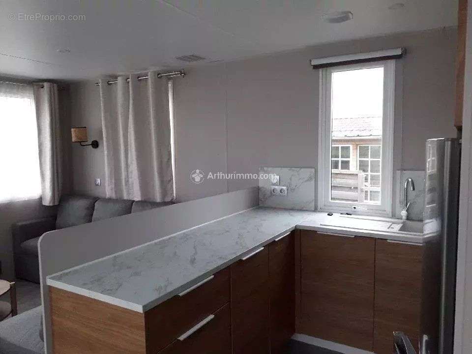 Maison à SAINT-PAIR-SUR-MER