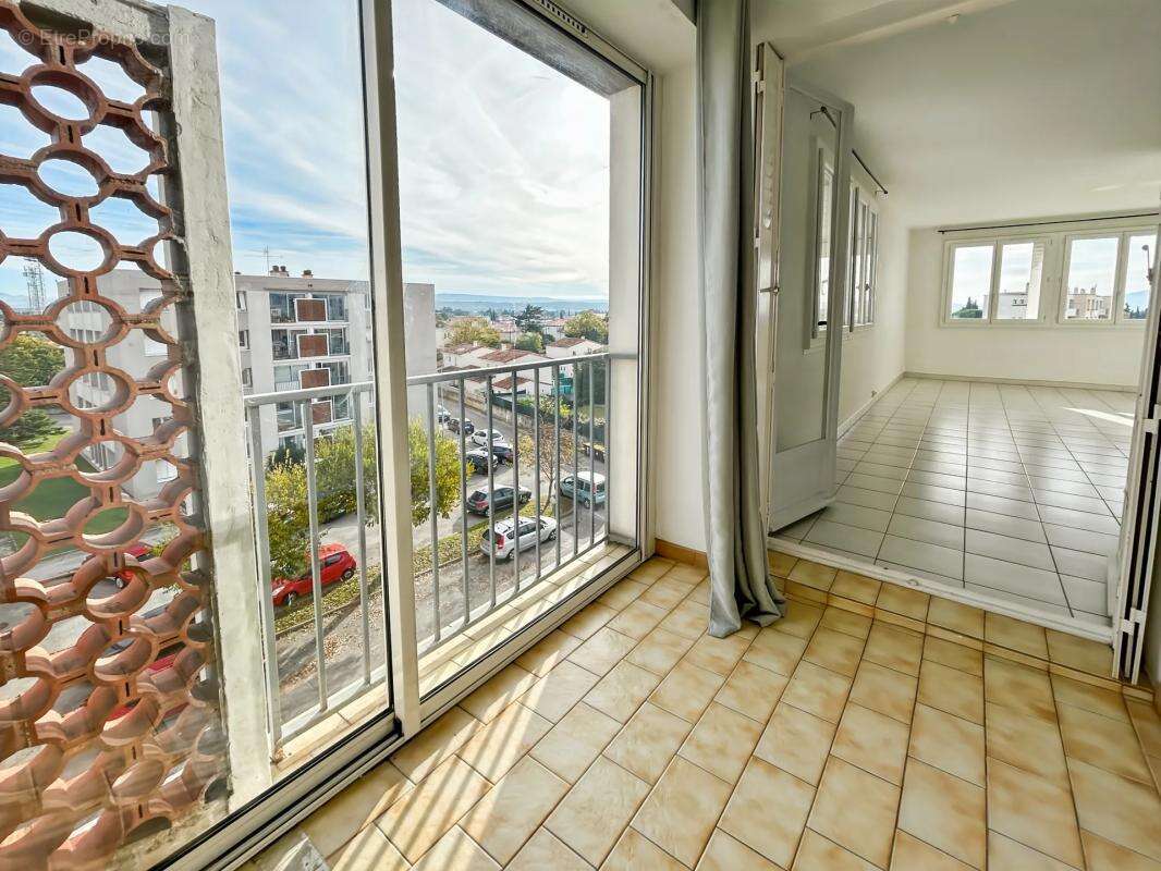 Appartement à MONTELIMAR