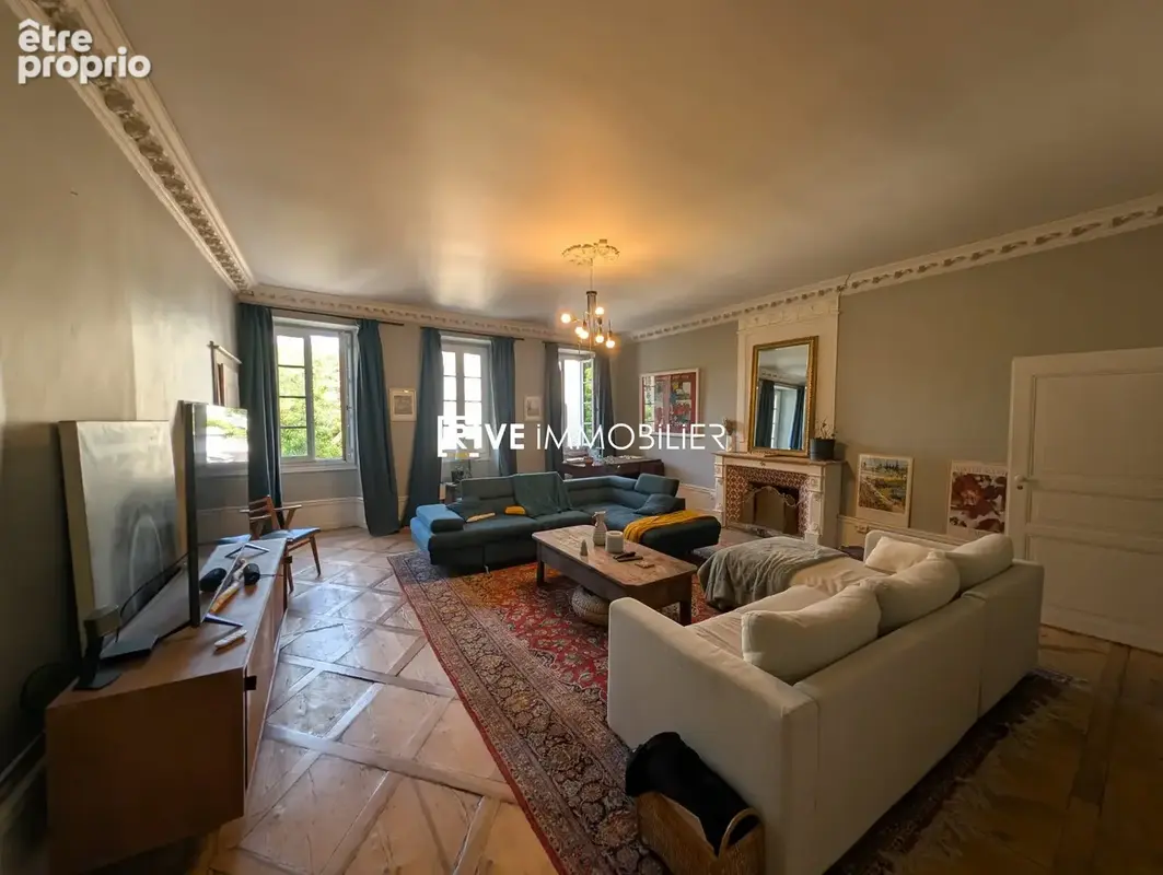 Appartement 4 pièces 138 m² à vendre à Thonon-Les-Bains (74200) - photo 2