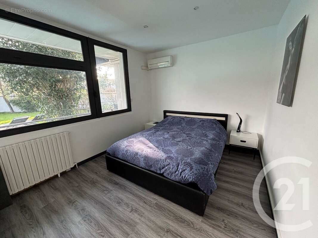 Maison à AMBARES-ET-LAGRAVE