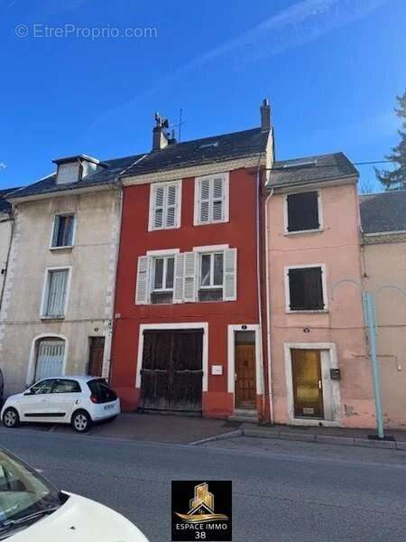 Maison à LA MURE