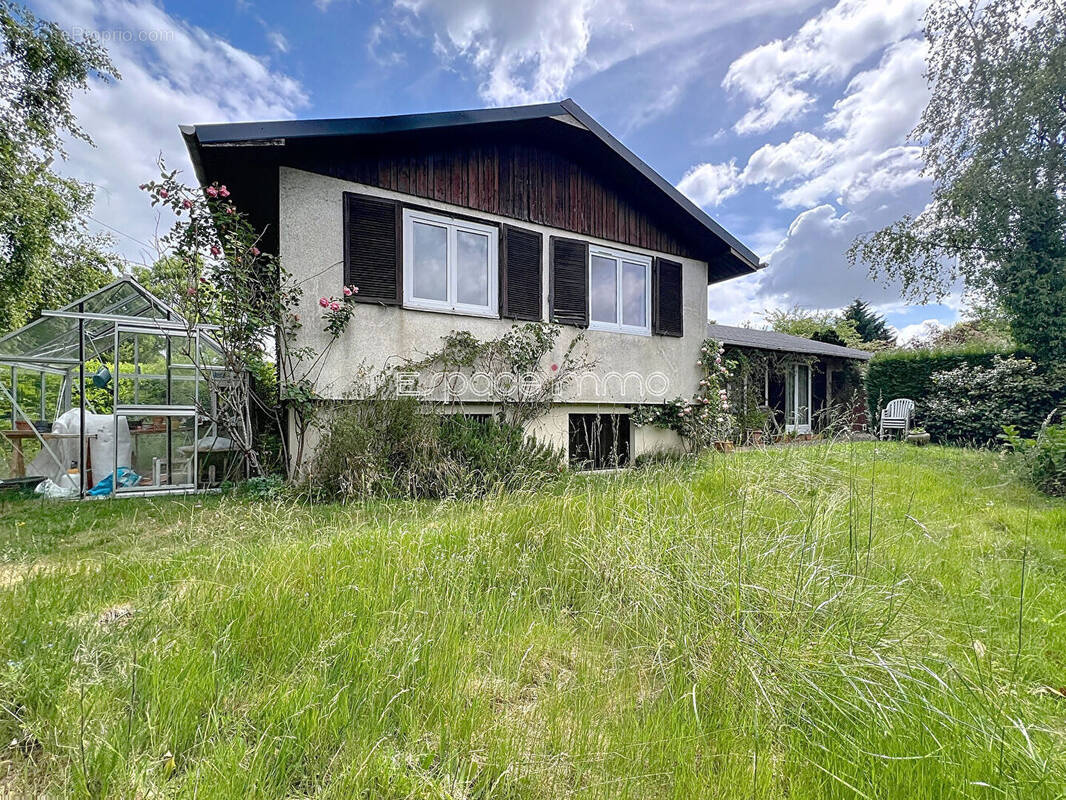Maison à MONT-SAINT-AIGNAN