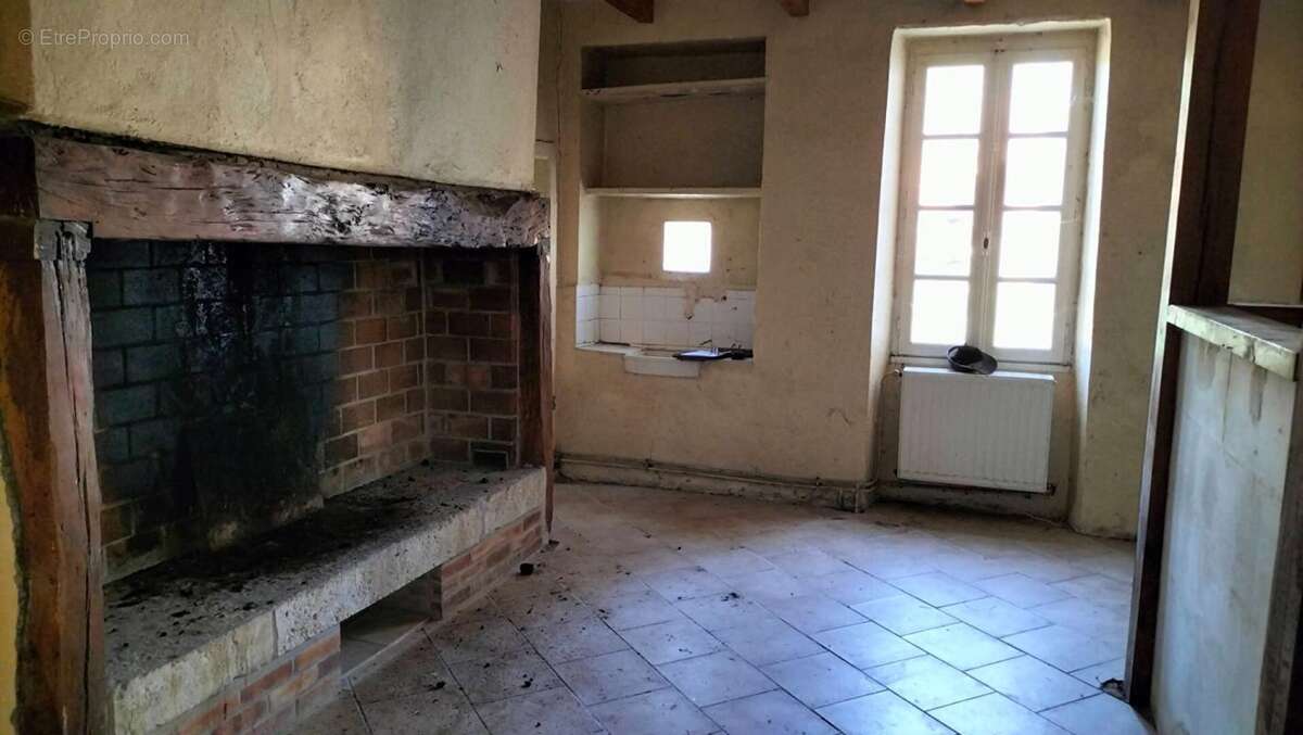Propriété   125m² (32120) Puycasquier 6 pieces - photo 9