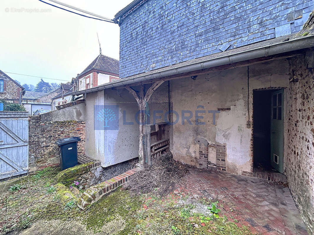 Maison à CHENNEBRUN