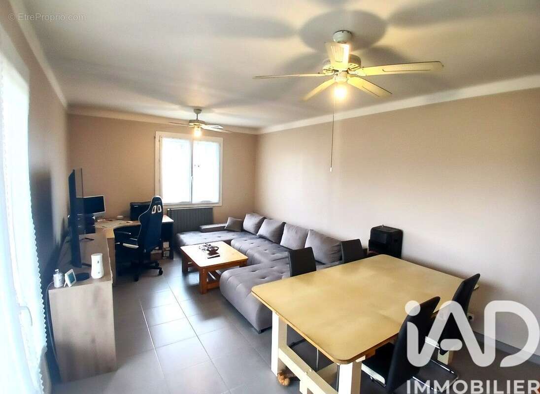 Photo 2 - Maison à CASTELSARRASIN