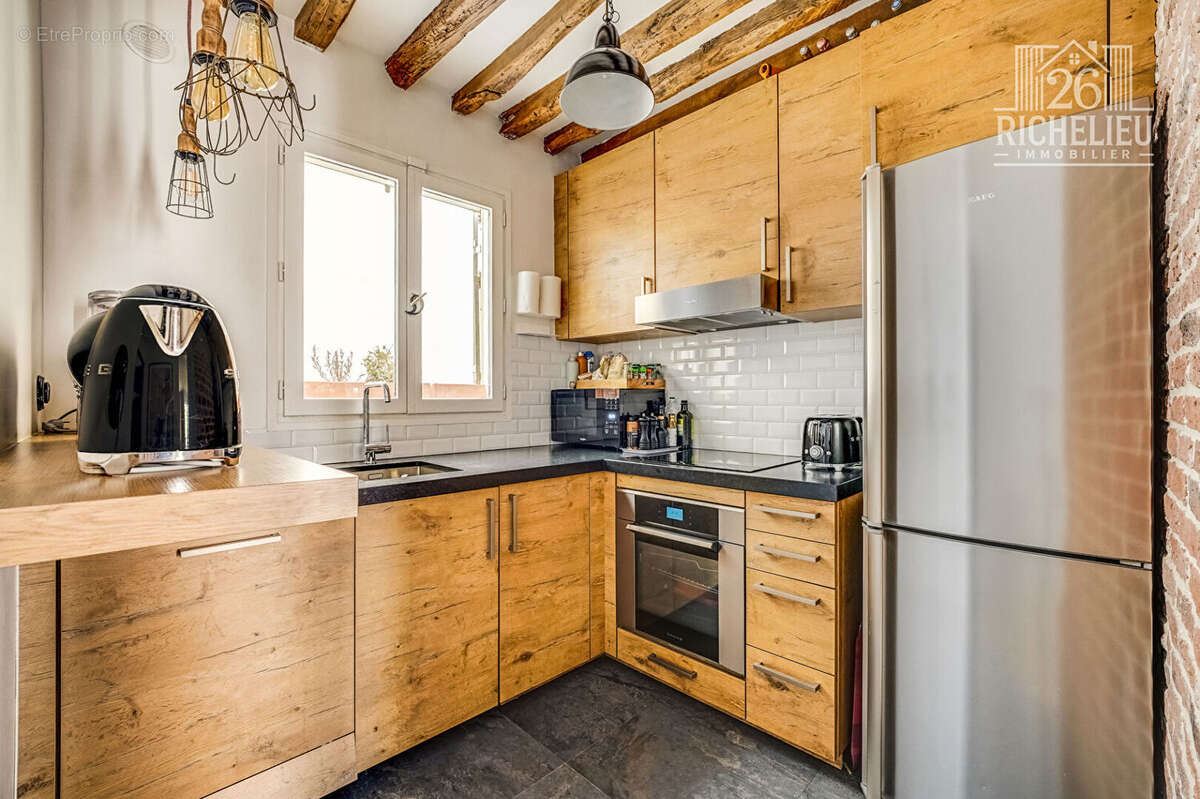 Appartement à PARIS-2E