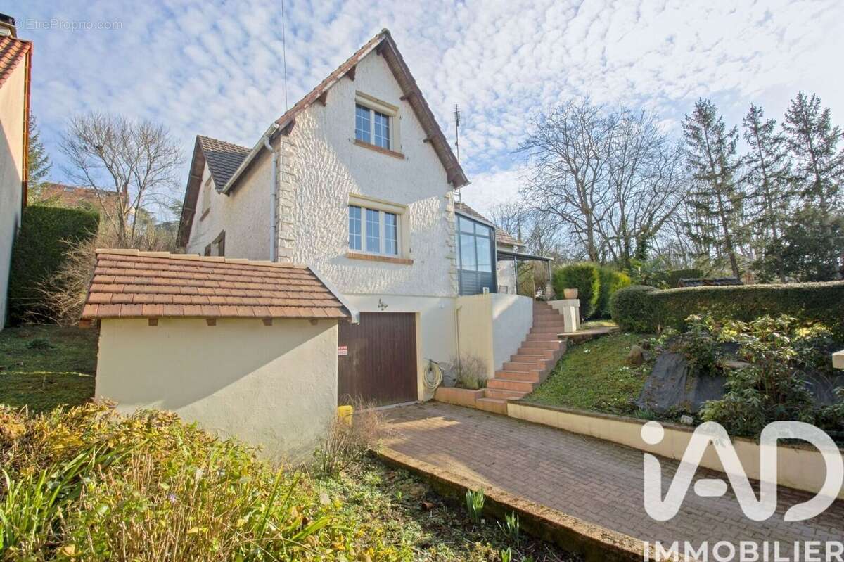 Photo 2 - Maison à SERMAISES