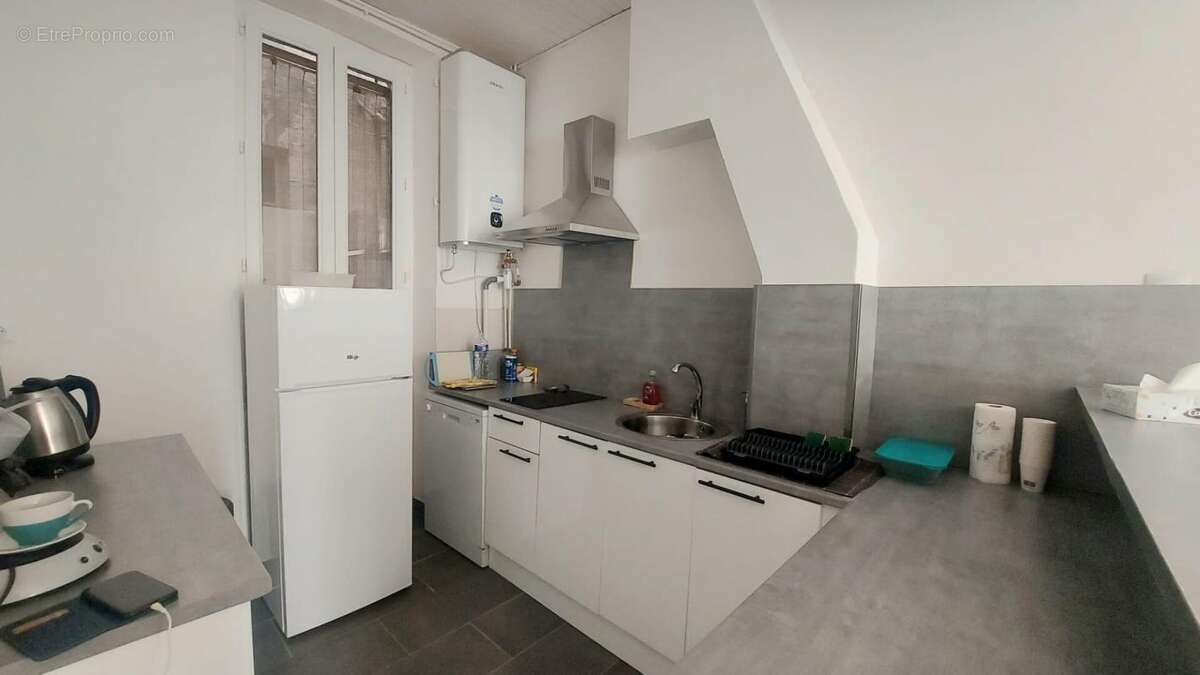 Appartement à MARSEILLE-2E