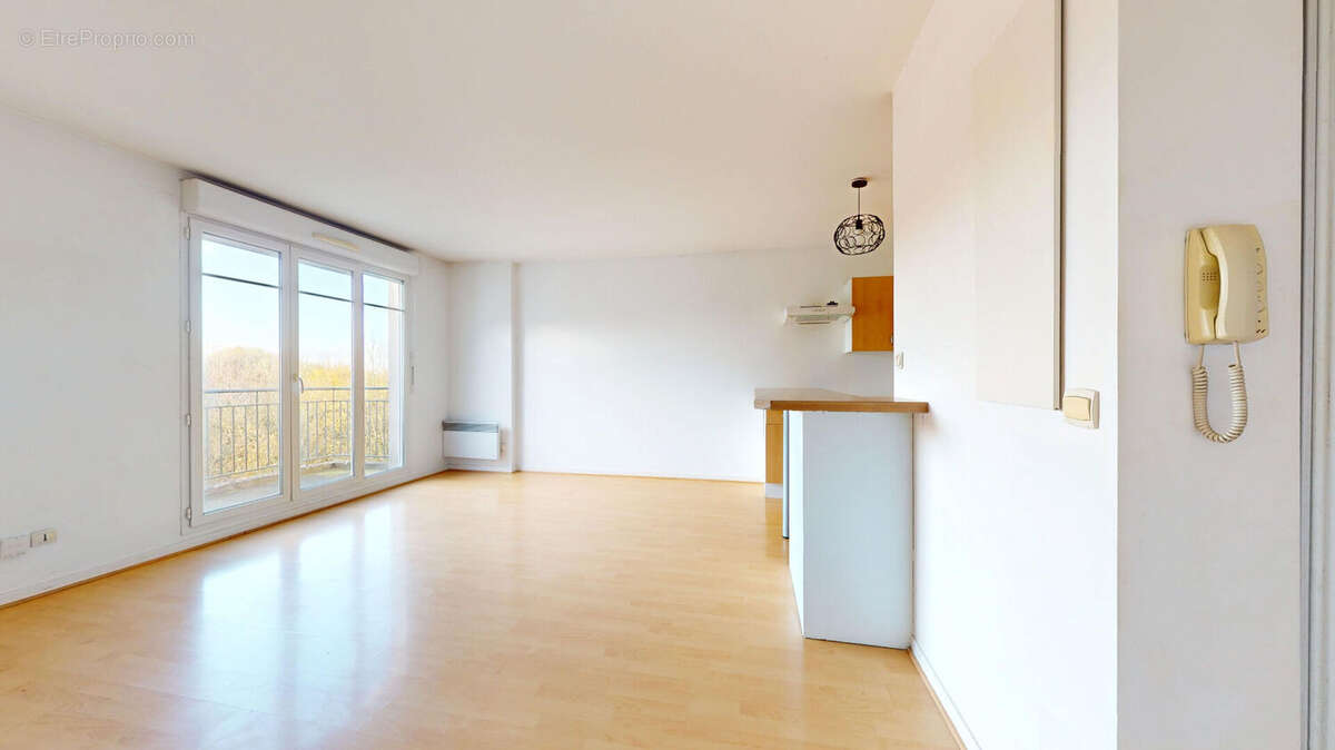 Appartement à BUSSY-SAINT-GEORGES