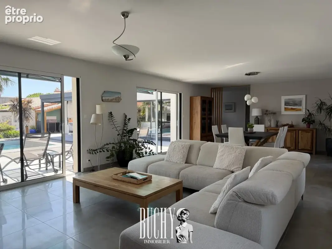 Villa contemporaine de plain-pied   Prestations de qualité et de caractère avec piscine - photo 6