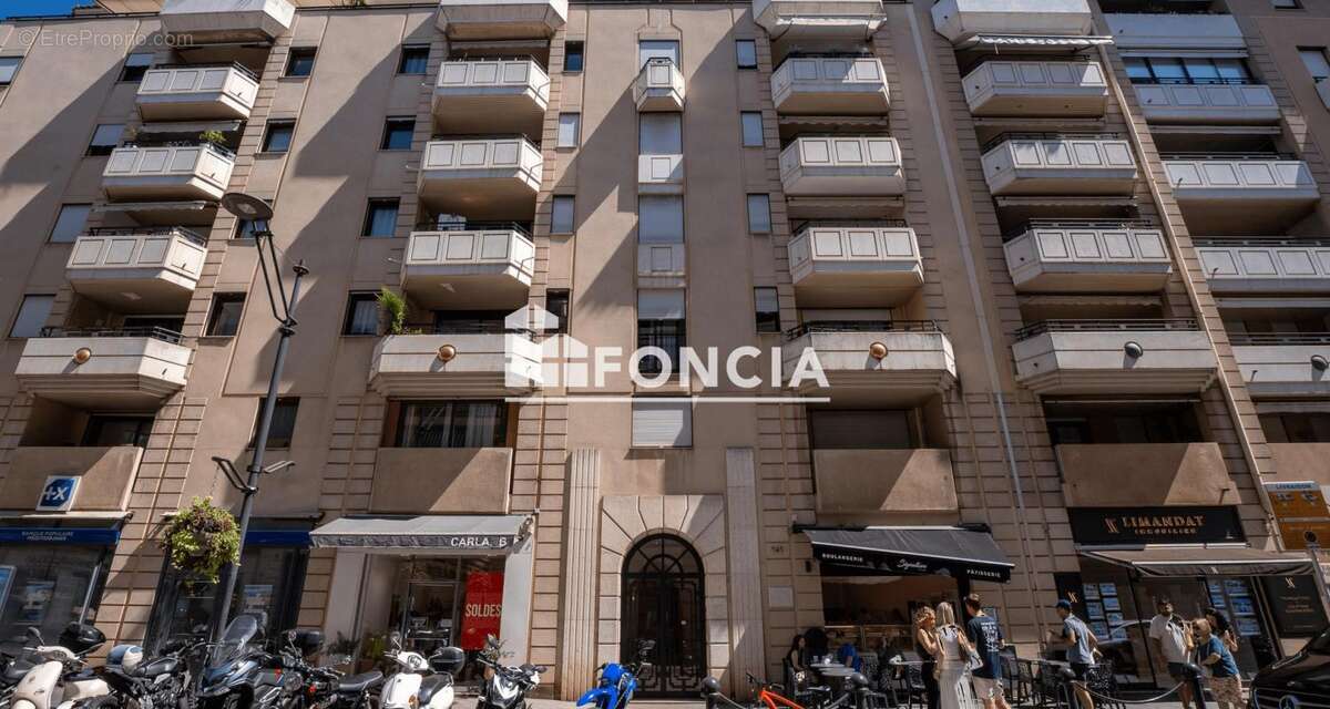 Appartement à CANNES