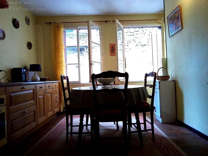 Maison à TARASCON-SUR-ARIEGE