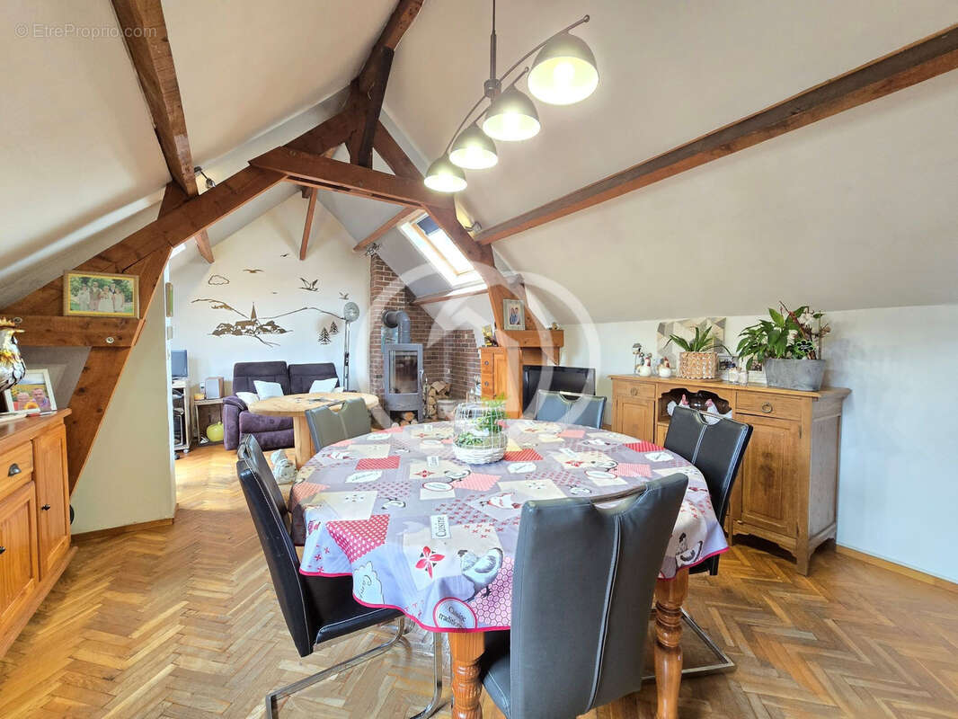 Maison à HERSIN-COUPIGNY