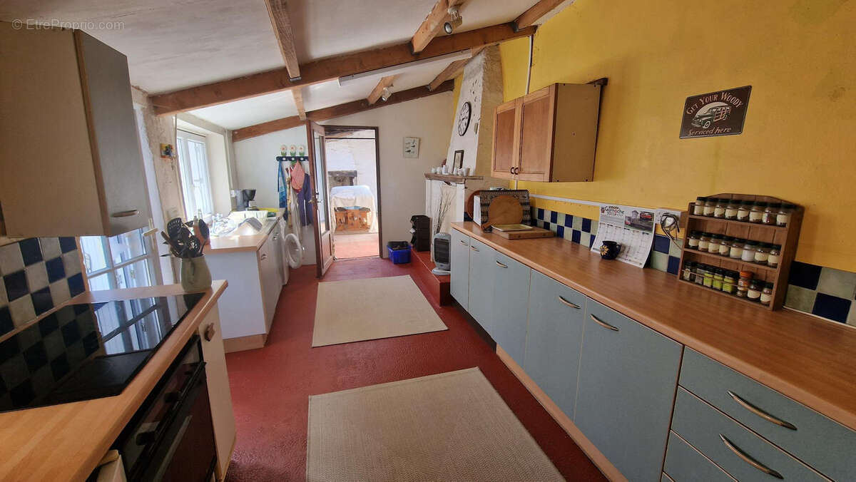 Maison à BOIS-DE-CENE