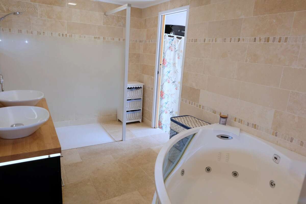 Maison à CASSENEUIL