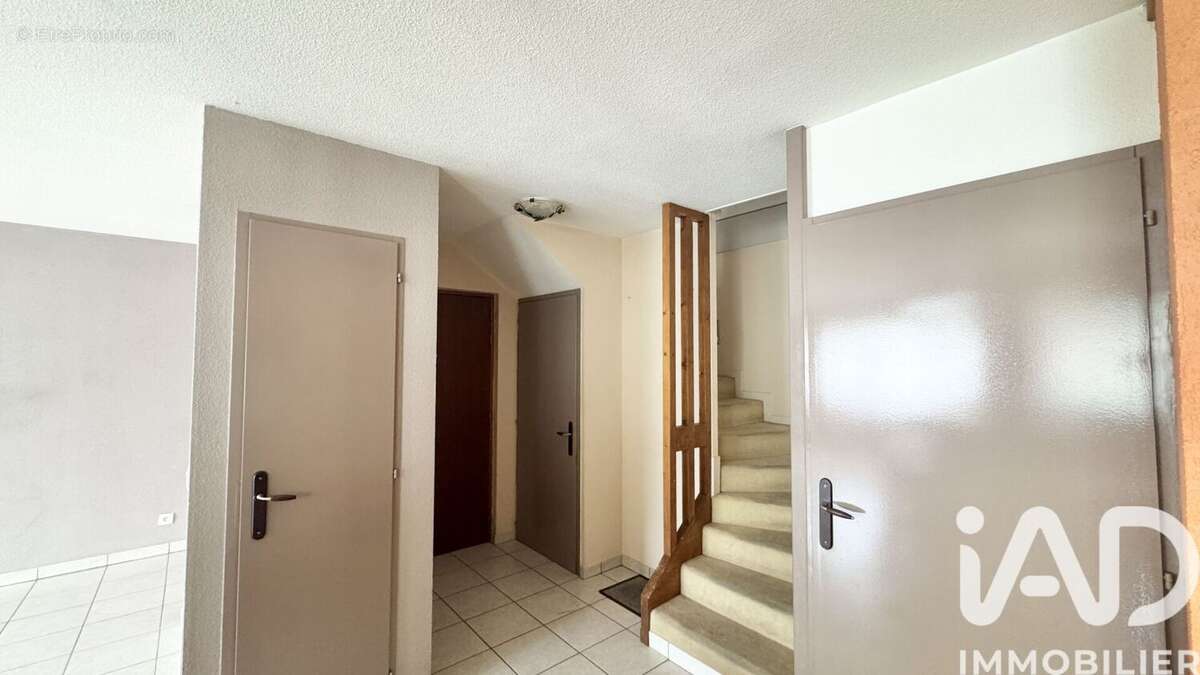 Photo 5 - Appartement à SAINT-PIERRE-EN-FAUCIGNY