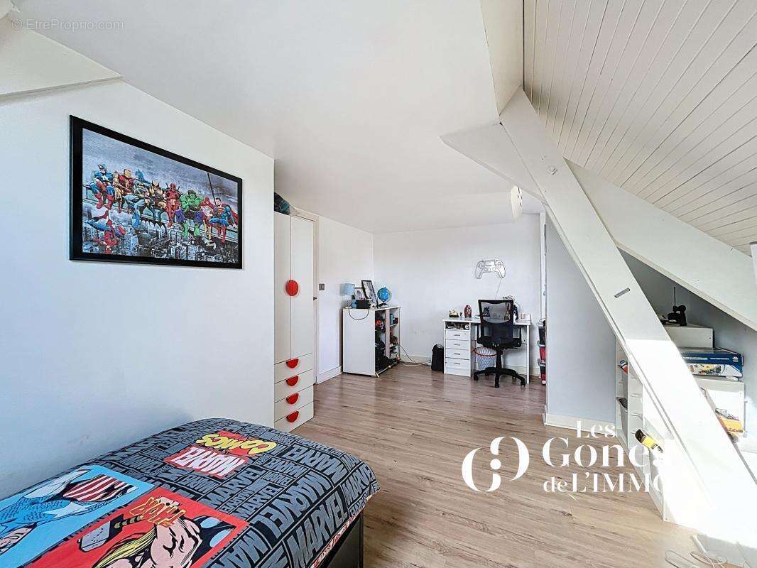 Maison à FRANCHEVILLE