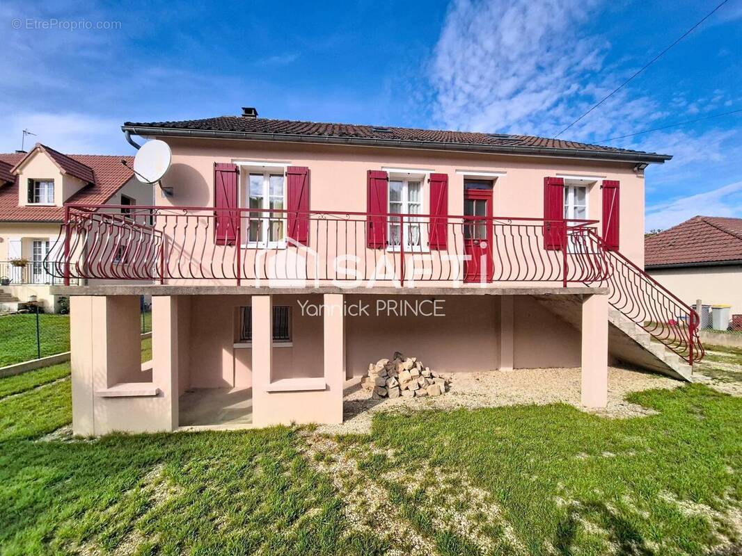Photo 1 - Maison à VILLENEUVE-SUR-YONNE