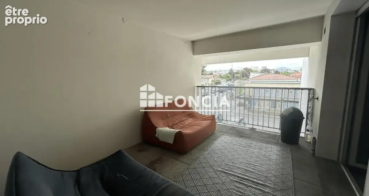 À vendre – t4 proche métro roseraie - photo 3