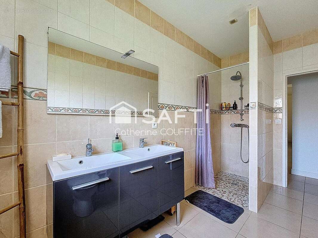 Photo 9 - Maison à CERONS