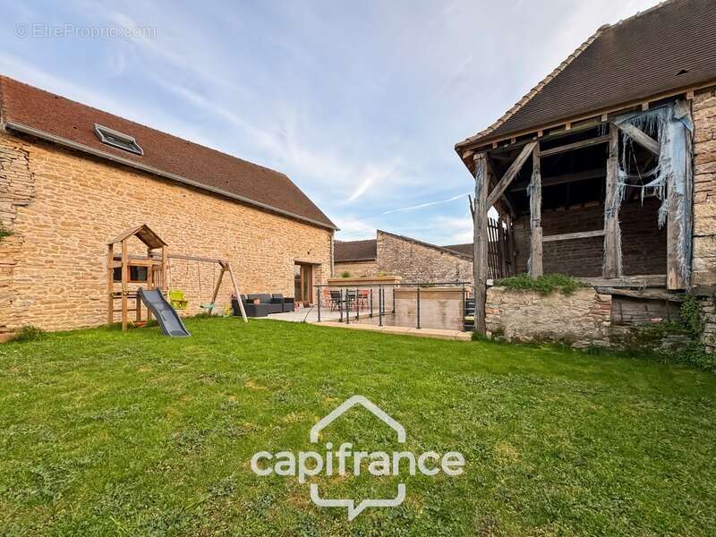 Maison à CHALON-SUR-SAONE