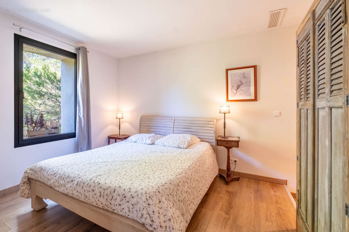 Maison à PERNES-LES-FONTAINES