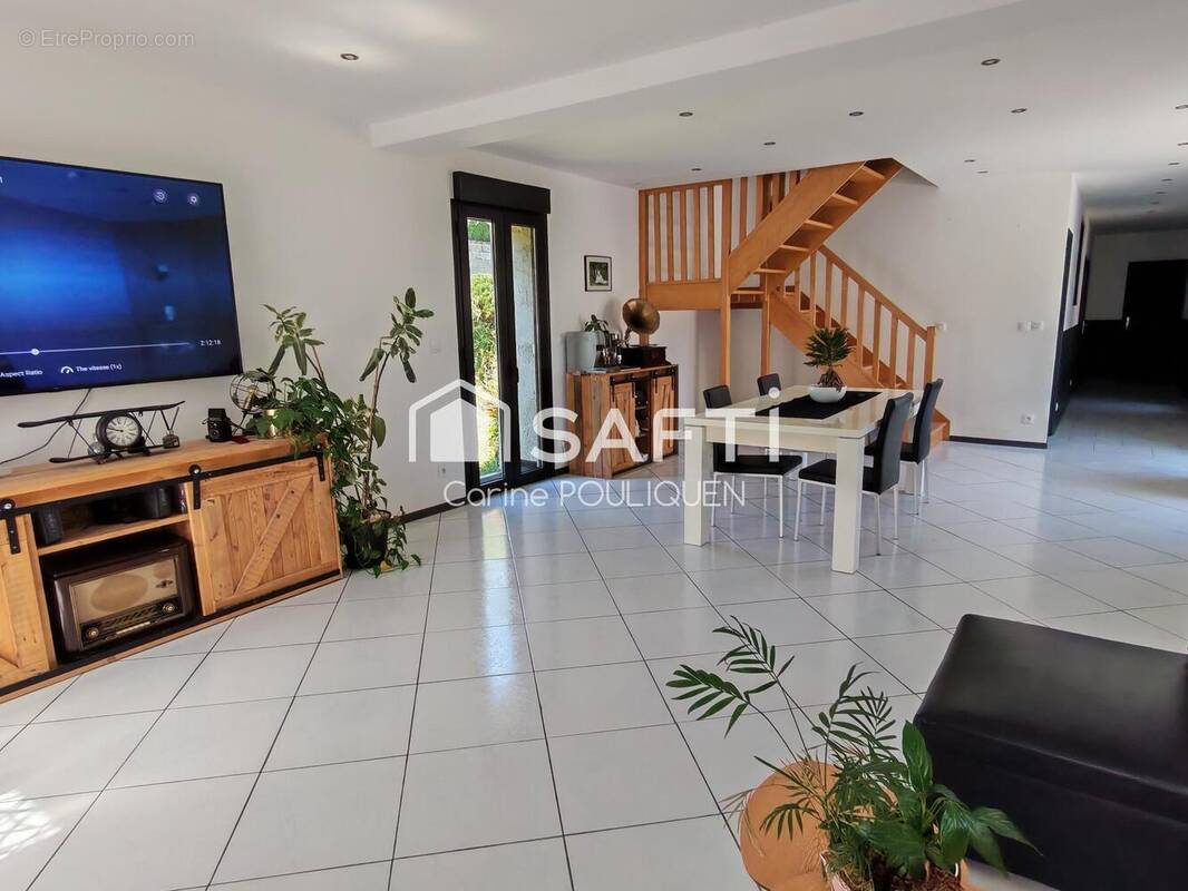 Photo 1 - Maison à NEUILLY-SOUS-CLERMONT