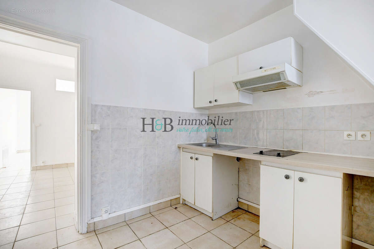 Appartement à PARIS-2E