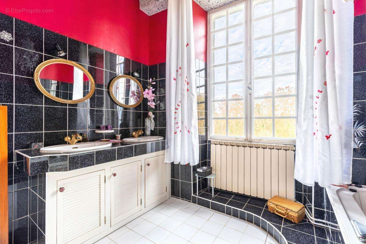 Maison à CASTETS-EN-DORTHE